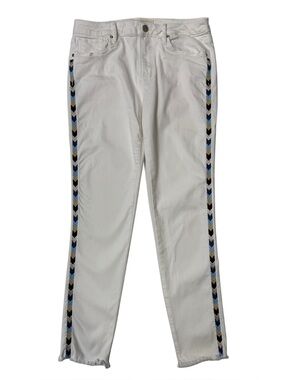 {Driftwood} "Jackie" White Embroidered Mid Rise Raw Hem Skinny Jeans WJ323